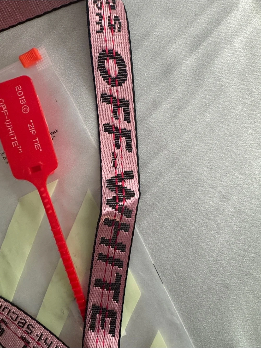 New! Off-White Pink Graphic Strap Key & Card Holder